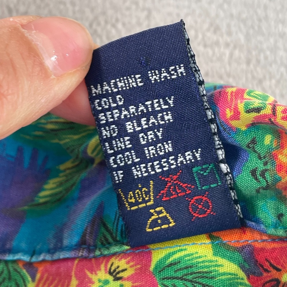 Vintage GAP Hawaiian Camp Shirt Men Medium Multi Sail Boats Floral Loop Collar - Picture 6 of 6